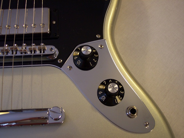 Blacktop Jaguar HH Picture 15